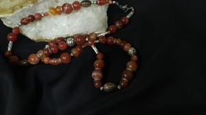 Бусы из натурального сердолика