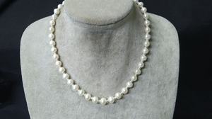 Бусы из натурального жемчуга белого цвета