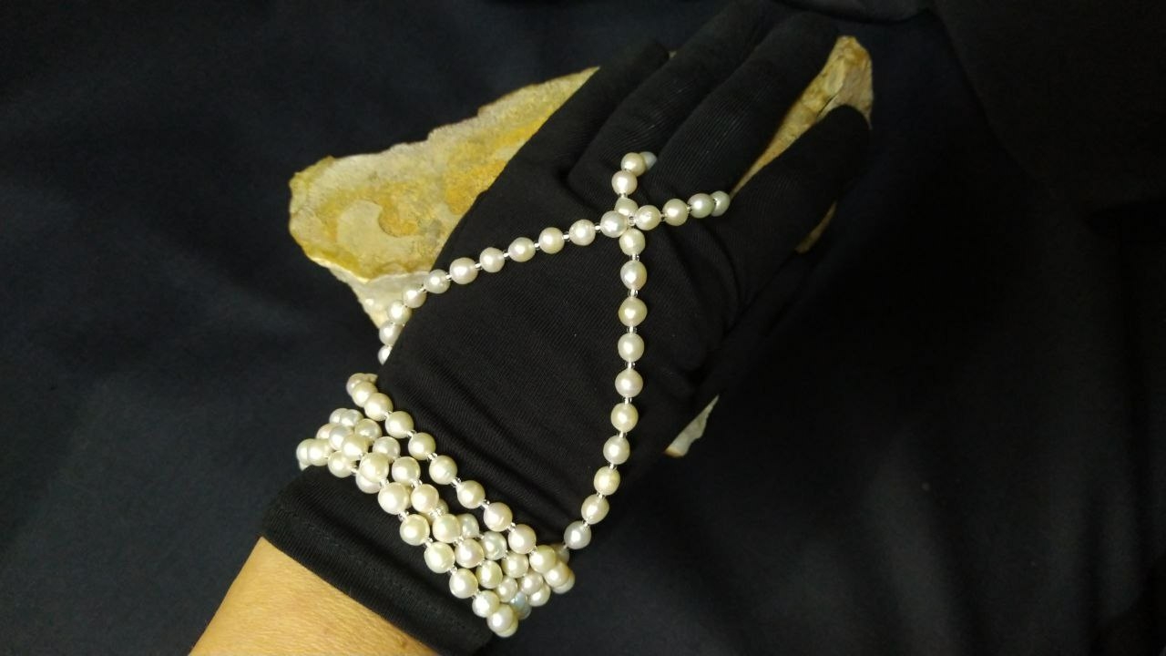 Позолоченный комплект из жемчуга - сотуар и серьги с фианитами